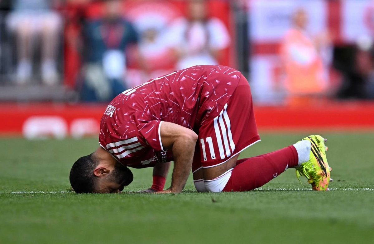 Anfield Edition | æ tweet media