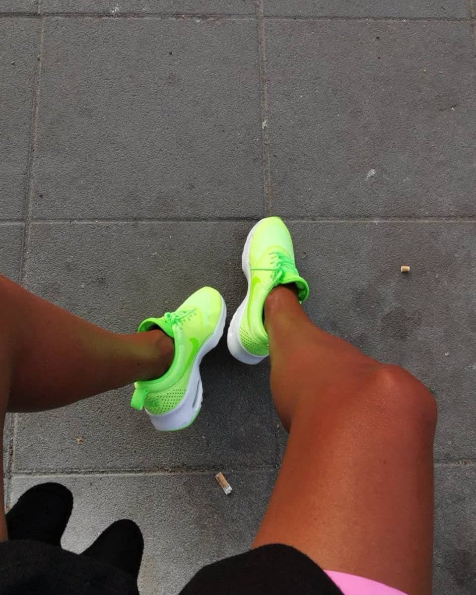 Ladyjamillak's tweet photo. Pay or go away...
#cashflow #sneaker #love https://t.co/YeTLnEiI8h