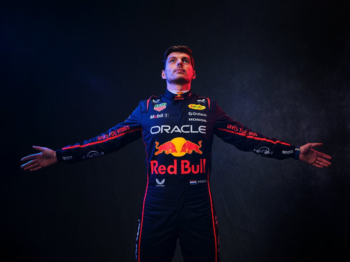 statsver's tweet photo. Drivers to have outqualified and outraced the W11 multiple times:

-Max Verstappen

End of list. https://t.co/De5bpQAvDg