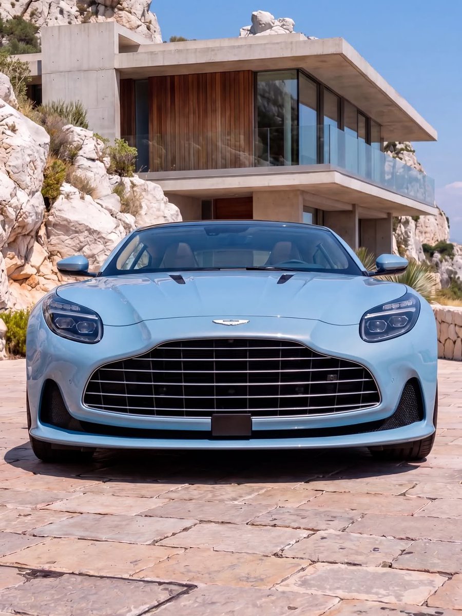 ZyroCar's tweet photo. Aston Martin DB12 https://t.co/4uIBEuzwkY