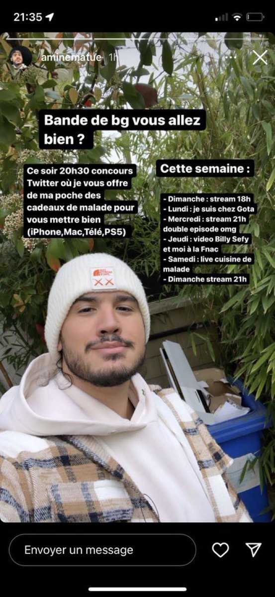 Driwx_'s tweet photo. L’époque où Amine streamer 6j/7 https://t.co/BH3bwyRhvi