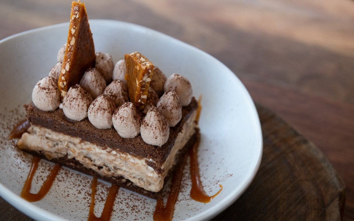 CrocHunterLodge's tweet photo. Dessert is the most important meal of the day. 🍨 That’s the saying, right? 😉 https://t.co/i5p6WLMPnh