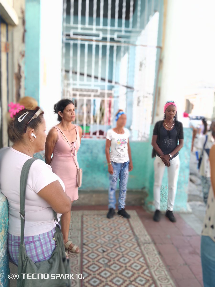 EspecialPalma's tweet photo. Reafirmamos nuestro compromiso con la Patria y el respaldo total al General de Ejército Raúl Castro Ruz.  Una vez más ratificamos  nuestra vocación de lucha y dignidad.                                             #RaúlEsRaúl.                   @Educ_PalmaS https://t.co/3QFe22ljub