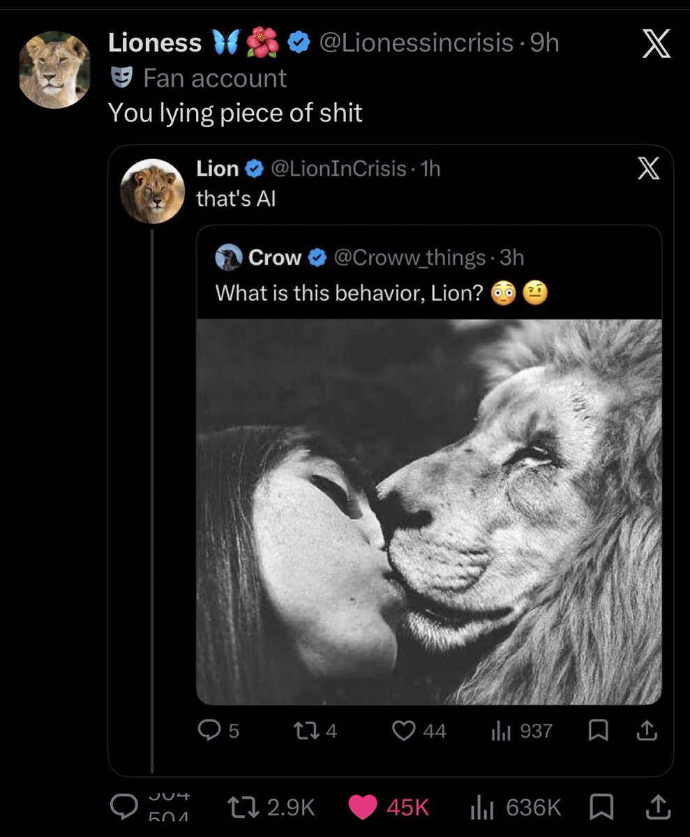 David2Empire's tweet photo. What’s going on in the animal kingdom? https://t.co/BKa05q0vwj