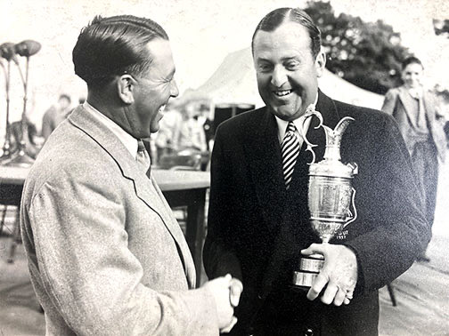 ShankingShots's tweet photo. After finishing runner-up in a 36-hole playoff, Harry Bradshaw congratulates Bobby Locke following his victory at the 1949 Open Championship — sportsmanship from another era of golf. #golf #history #Golfhistory https://t.co/gImWnxI1Ap