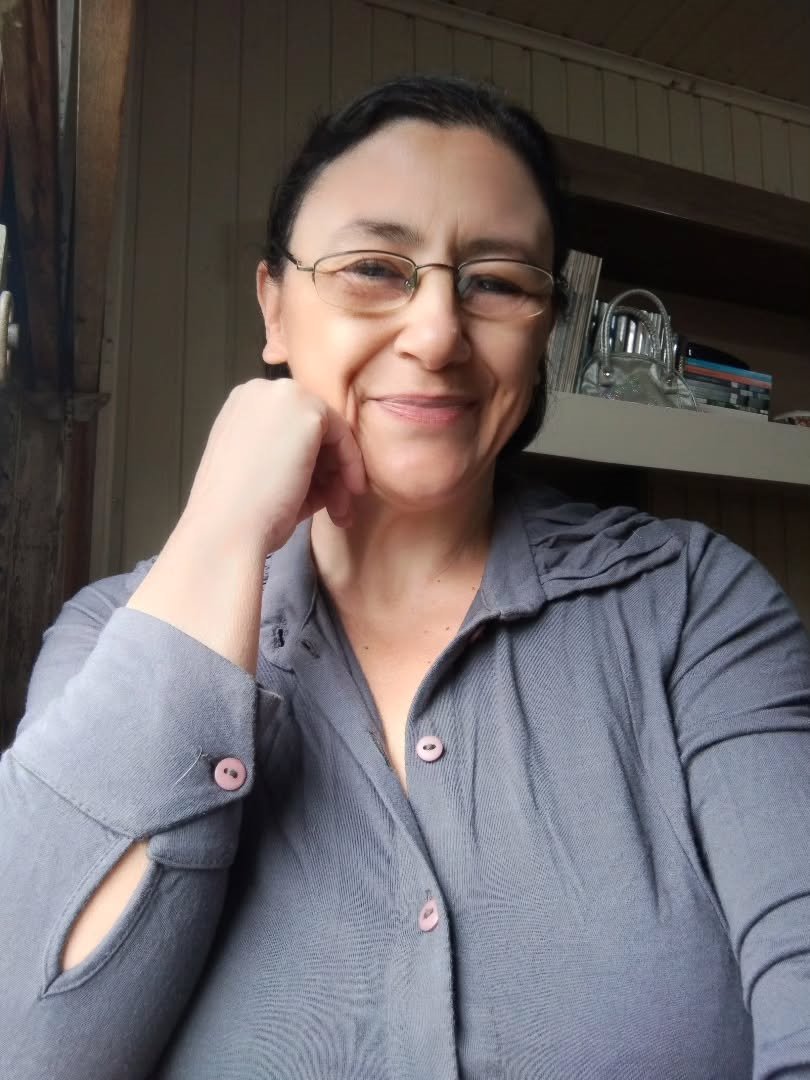 Viviane De Candido tweet media