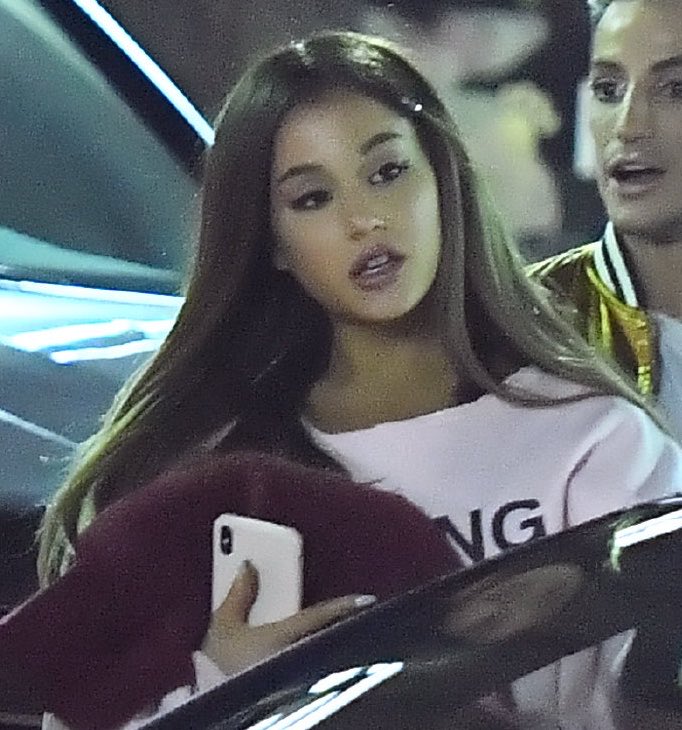 ariana grande gifs tweet media
