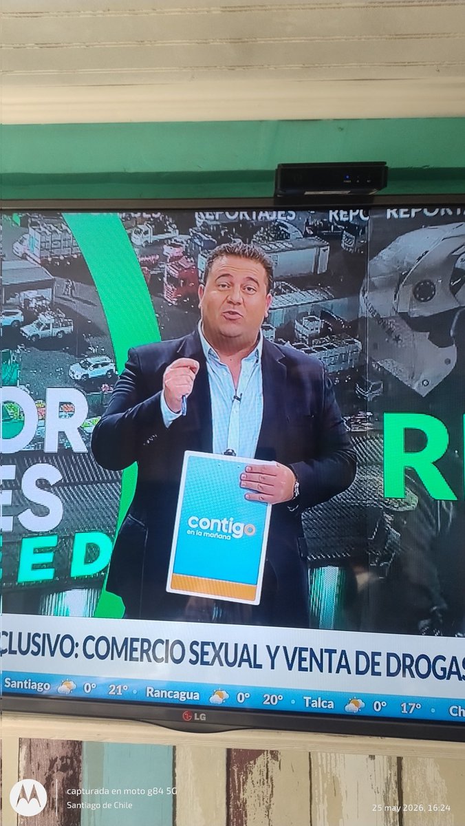 Ta200814's tweet photo. Él palo blanco de @PACmunicipio y de @luisastudillop junto a su amigo periodista Stjepan Tarbuskovic .le dolió tanto perder los millones que le entregaba la vega a la muni que no haya que haber para joder a la vega.. pero que le dolió él @luisastudillop https://t.co/7lZqgXaV0B