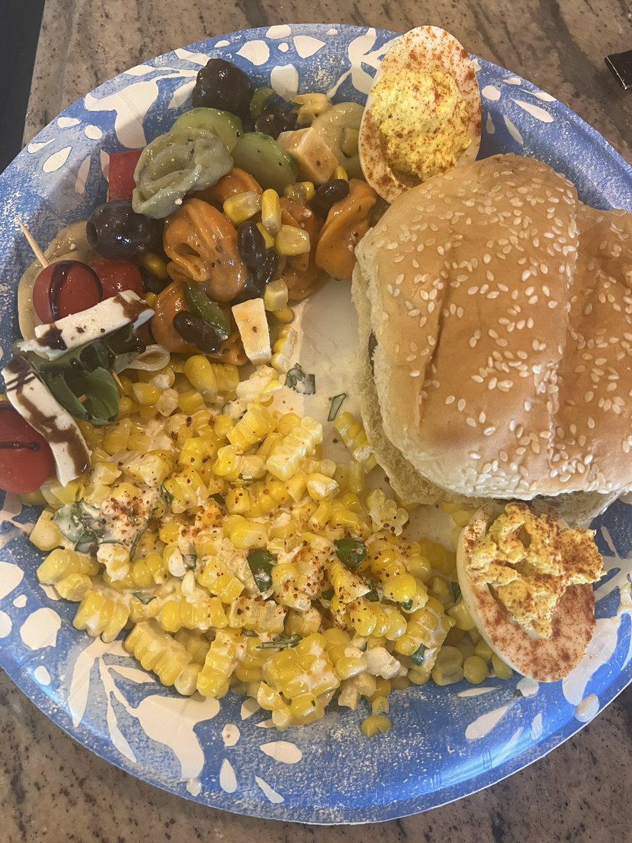 SSLhobbies's tweet photo. Dinner  @sexysportslover https://t.co/NCXka7d7TS