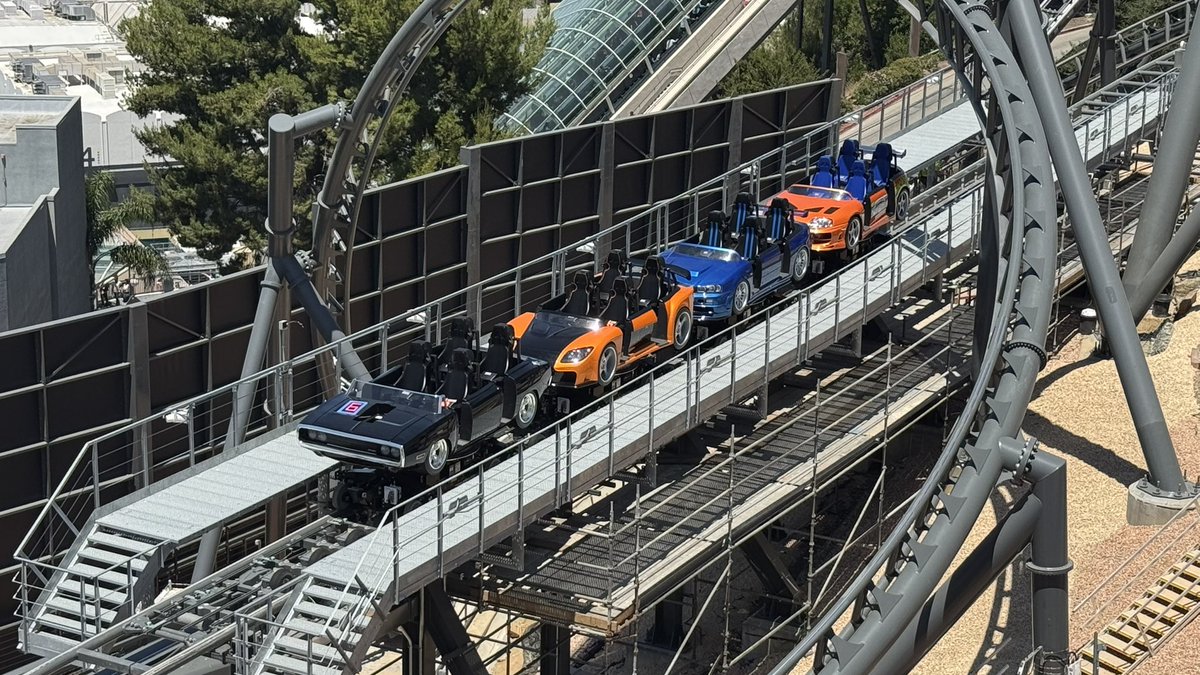 Theme Park Wizard tweet media