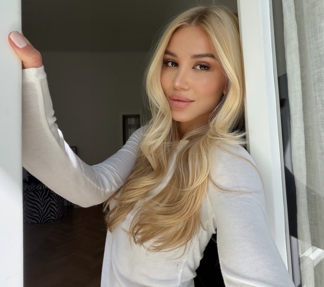 Almila Aydağ tweet media