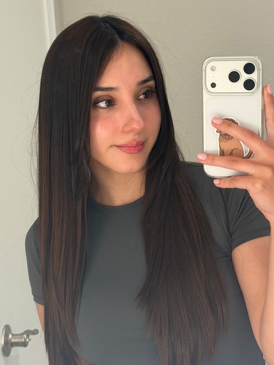 gia tweet media