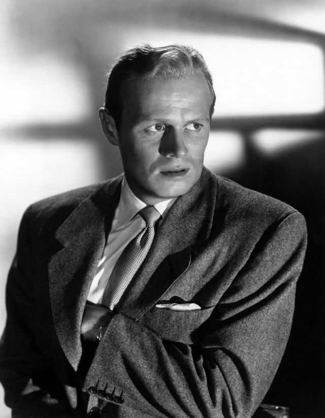 LadyKdesigns's tweet photo. Calling all members of #WidmarkWednesday! 📣 #RichardWidmark #FilmNoir #ClassicFilm https://t.co/4kTTnw3u07