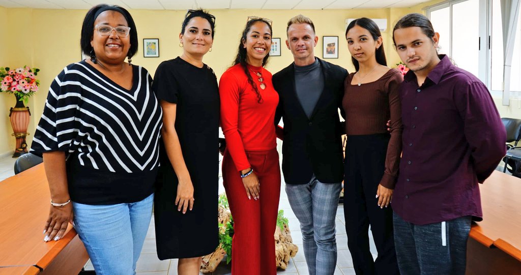 universidad_uci's tweet photo. 🎓👏 Felicitamos a Yasira González Pomares por la exitosa defensa de su trabajo diploma “Aplicación móvil para la evaluación competitiva del fitness en la UCI”.  

👉 Un logro que impulsa la #innovación en nuestra Universidad. 

#SomosUCI #Cuba #UniversidadCubana https://t.co/gP9JnexZLd