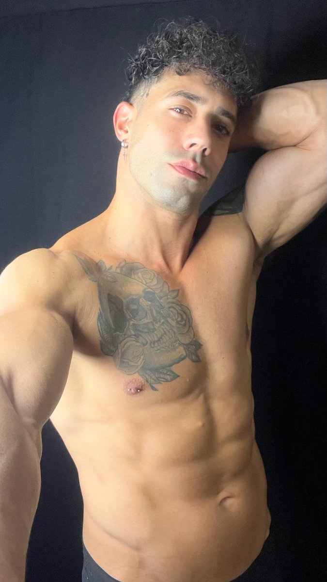 Shane Fit tweet media