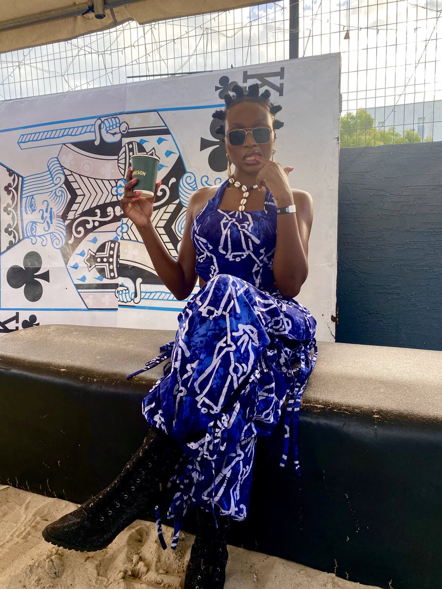 yemoja_jaja's tweet photo. I won the best dressed female at @themelodynotmia’s event last Saturday. My Outfit is unreleased and even copywrited from my sister’s brand called iléké. It launches in June 🔥 https://t.co/Xouy3TOXcb