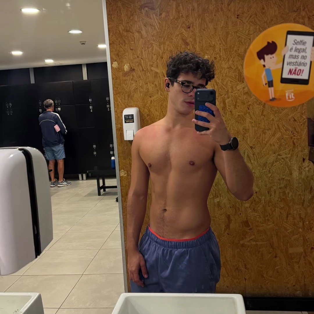 Samuel tweet media