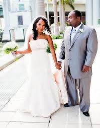 Sam75167's tweet photo. Yes a 100% &amp; And he’s her type. Look 😂😂😂😱😱😱😱😱😱😱😱 #RHOA https://t.co/zHnPsGJ00f