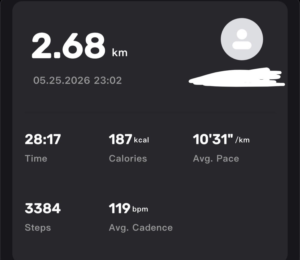 maybbpretty's tweet photo. intervals between jogging and walking. The goal was 5k but my mood is ruined 🫩 https://t.co/eie0fqPVcT