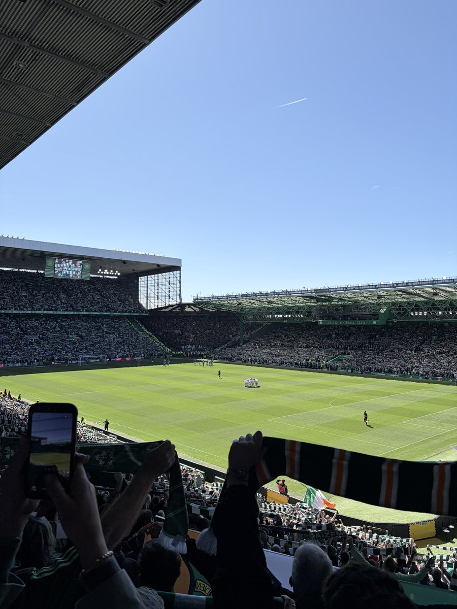 Lee47307200's tweet photo. What a season following the hoops 

Can’t wait for the next 🍀 https://t.co/5Z2llpWsJS
