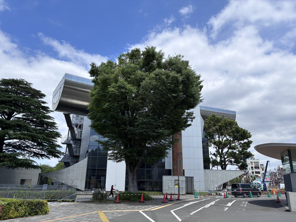 堀部安嗣さんに家を建てて欲しい。 tweet media
