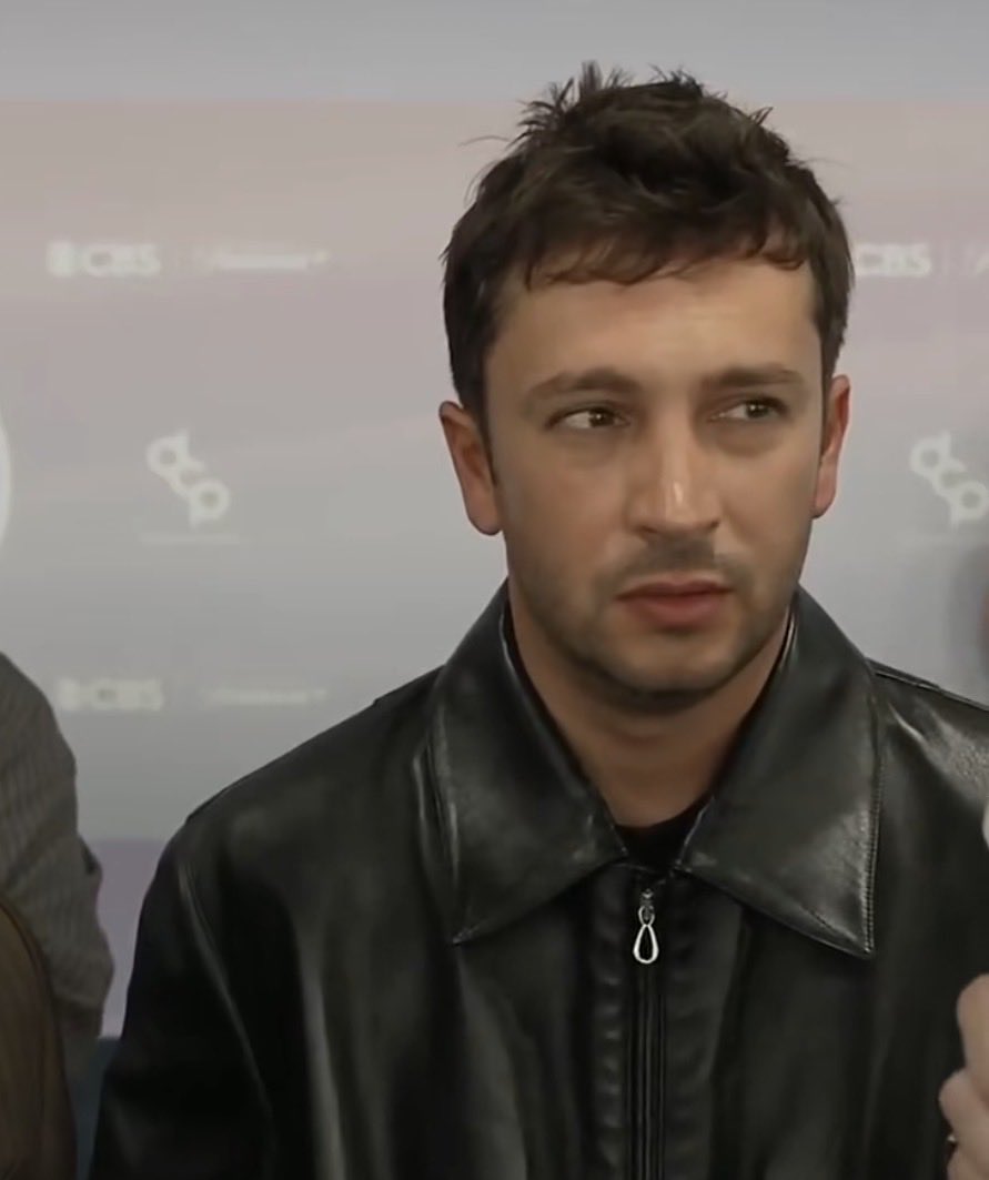 raptor233_'s tweet photo. CCU CU CU CU CUNT CUU CUUU CU CU CUNT #tylerjoseph #twentyonepilots #amas #tylerlaner https://t.co/YgJPPc8MpQ