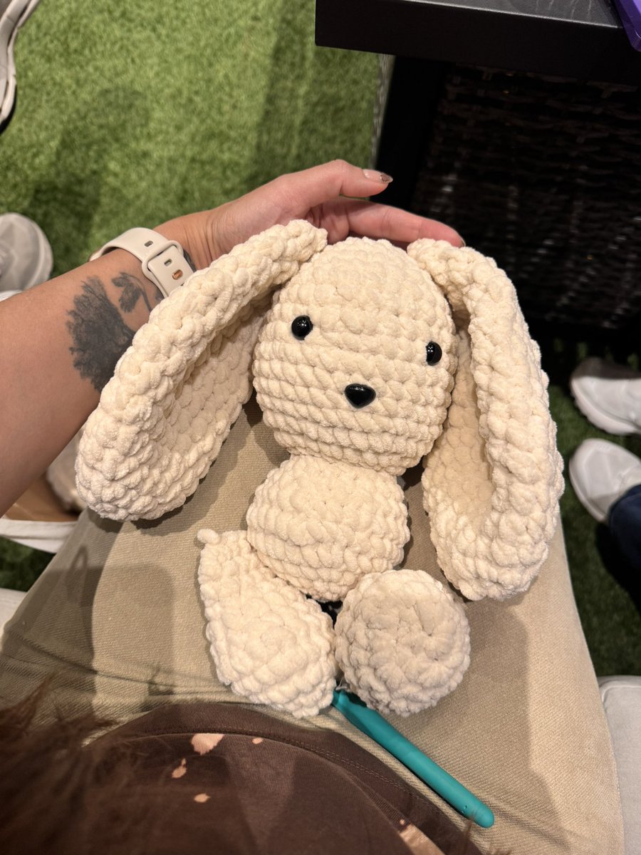 VicunaFlor's tweet photo. Algo que la infancia no olvida 👵🧶  🪡🧵 https://t.co/bEHfk6kvOJ