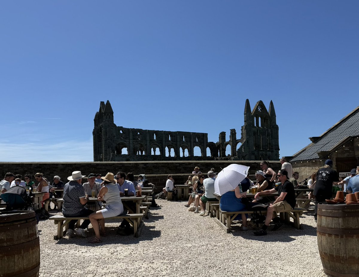 markjackson69's tweet photo. @SirGuyGuisborne We weekended in Whitby, on the cliff by The Abbey….

 next door to a brewery 😀🍻 https://t.co/N1PUflG41a