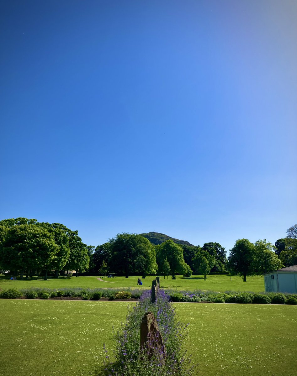 SydneyDogWalker's tweet photo. Feels like Summer βοΈππ€π©΅ππ
#bluemonday #bluehues #blueandgreen
@metoffice @BBCWthrWatchers @VisitScotland @goeastlothian https://t.co/Ss3NdEd2GS