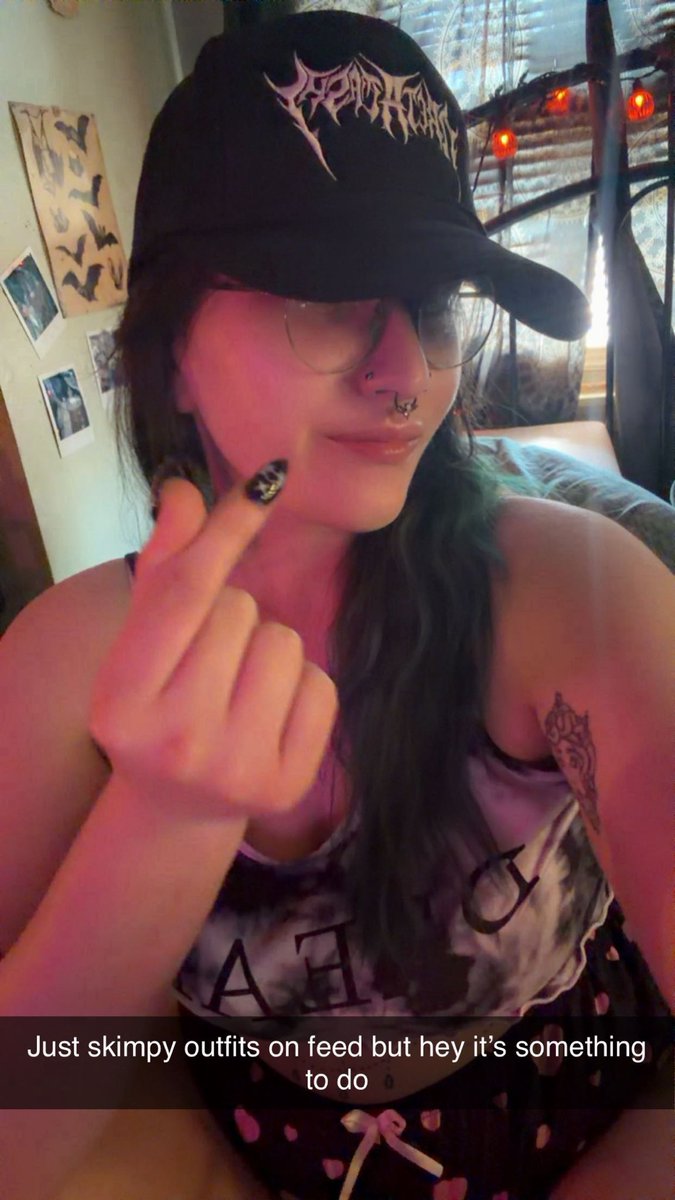 meggythemenace's tweet photo. Js I have had both Twitter, Reddit and of like 3/4 times- I’ve deleted them lol. I am usually pretty ok on them but I’m starting over. Big boobs big ass and a big heart 🖤
#fyp #TopCreator #gothmodel #linkinbio https://t.co/EdU97V1ieH