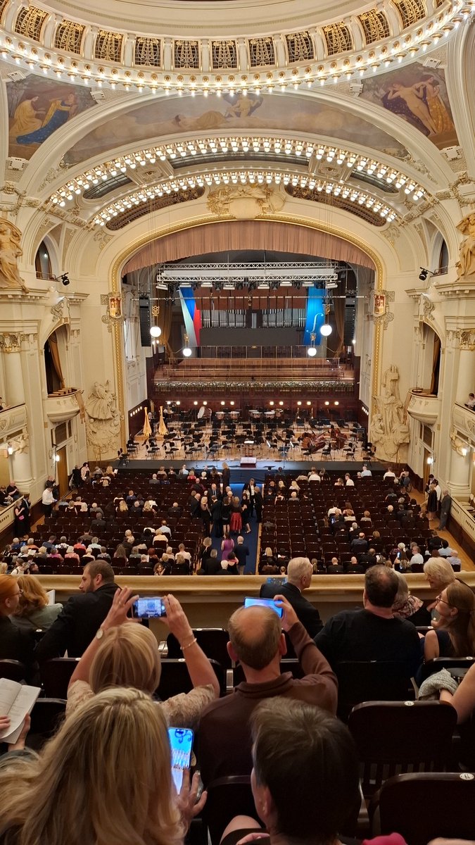 MarianSekerak's tweet photo. A second consecutive evening with #French classical music: #Berlioz's La Damnation de Faust at the #PragueSpring Festival. 🇨🇵🇨🇿
A phenomenal and breathtaking Alexander Vinogradov as Mephistopheles! 🤩🎶 My second encounter with him on stage this year after Madrid. https://t.co/hH9o1KTeoK