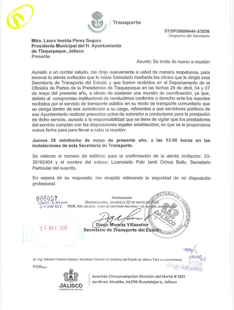 Ramiro_Escoto's tweet photo. La #Omision de la presidenta municipal de @GobTlaquepaque ya hizo que la @TransporteJal le enviará un nuevo citatorio para que se aclare el tema de obligar a los choferes a portar vestimenta #Guinda.
Y otros temas delicados como #Extorsion. https://t.co/0x3FvEhCPd