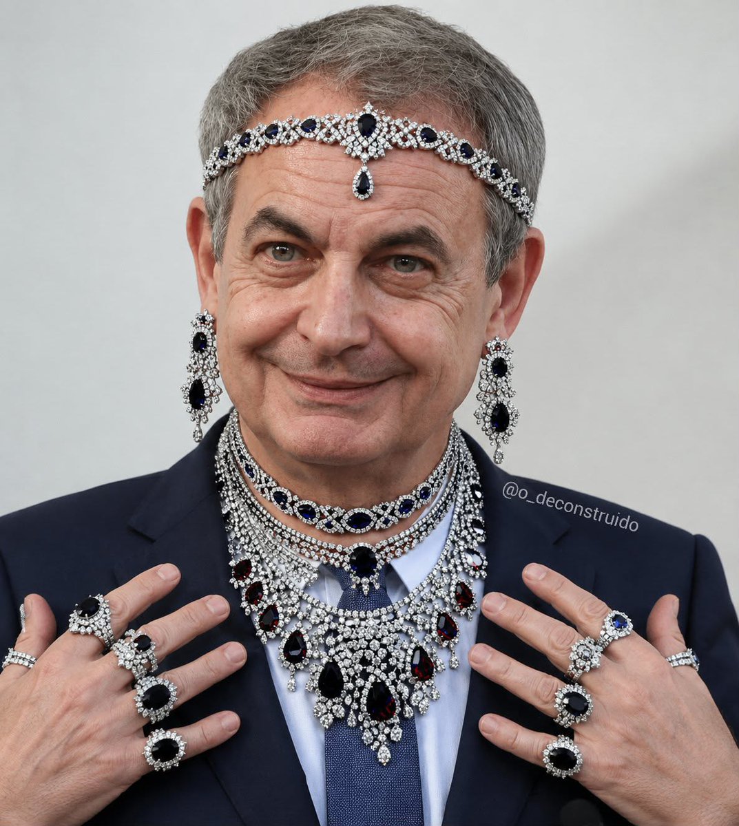 antoni_isla's tweet photo. @HorizonteCuatro @cuatro Hay lo llevais el puto amo jaja https://t.co/vTZj8oo2b5