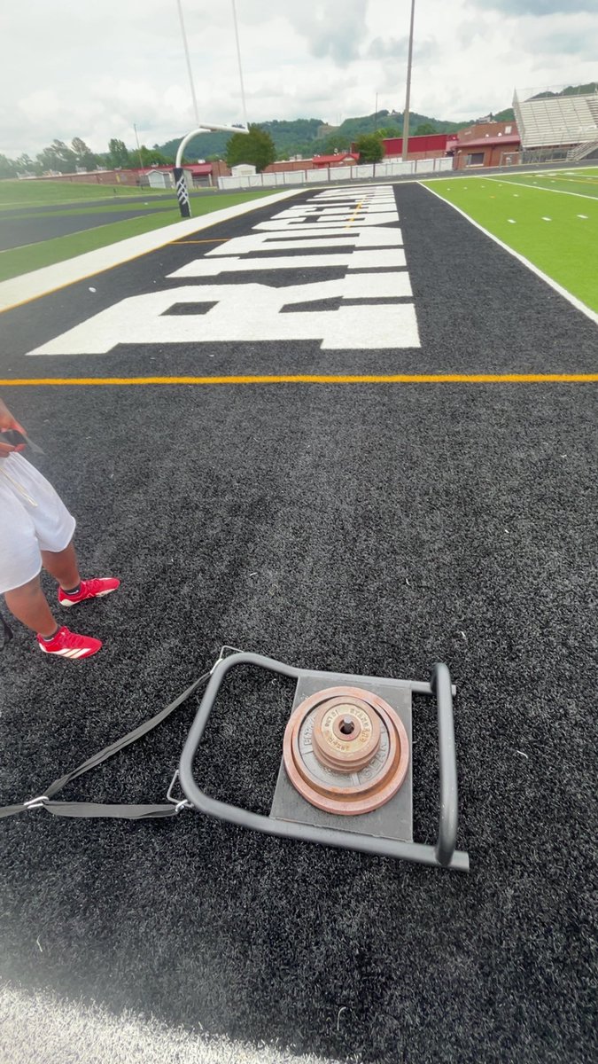 Jamarcusjones27's tweet photo. @da1Bnine good work fam @NwGaFootball @GeorgiaPrepMag @PrepRedzoneGA @VarsityGeorgia @GAPrepVarsity @Dale_Dowden @CalebSisk_ @RHSpanthersftbl @ExpoRecruits @NEGARecruits https://t.co/k89w8angPq