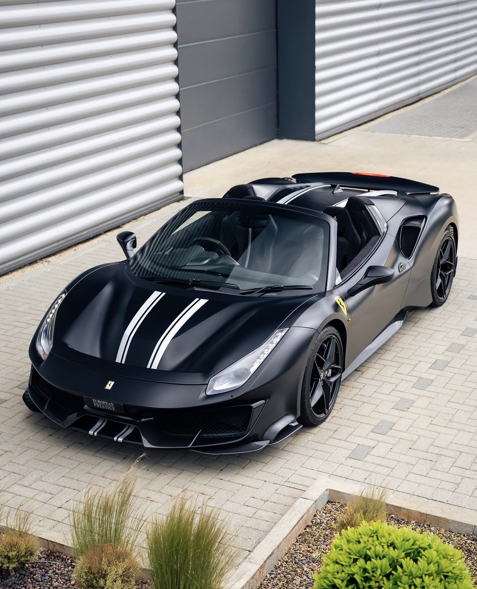 LUX Cars tweet media