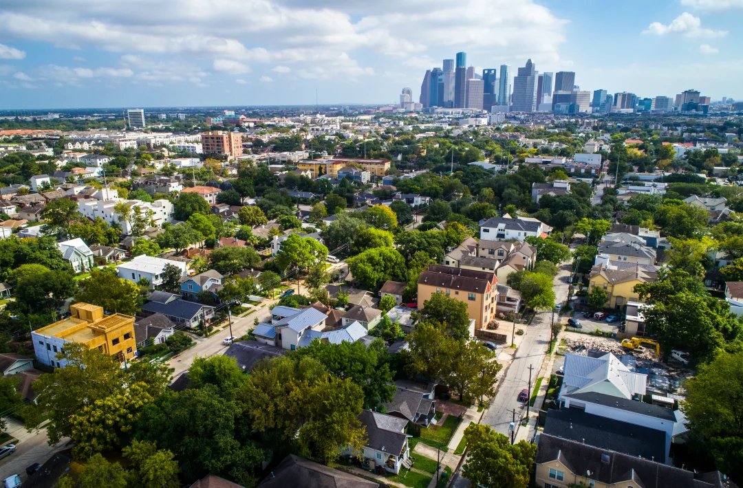 Claudio4Houston's tweet photo. Neighborhoods like Montrose, The Heights, Midtown, and Memorial deserve fair treatment.

One-size-fits-all appraisals ignore local realities.

#houston #propertytaxes https://t.co/RGE4nd1niA