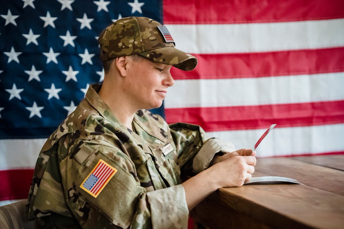 NHT_tweets's tweet photo. "The temptation is to say, Happy #MemorialDay, but it seems contradictory to the #emotions we should have today. Sadly, it gets thrown around as a formality with no real sense of awareness. Let's do better. And not for just how it'll look on #socialmedia."
https://t.co/XIDnu5x9yj https://t.co/HWRTXMdE6C