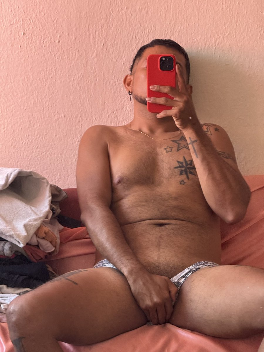 JoseNandi2's tweet photo. Que son estas ganas de preńar y ser preńado manda md y dale rt para más contenido! https://t.co/KyQpiasGGF