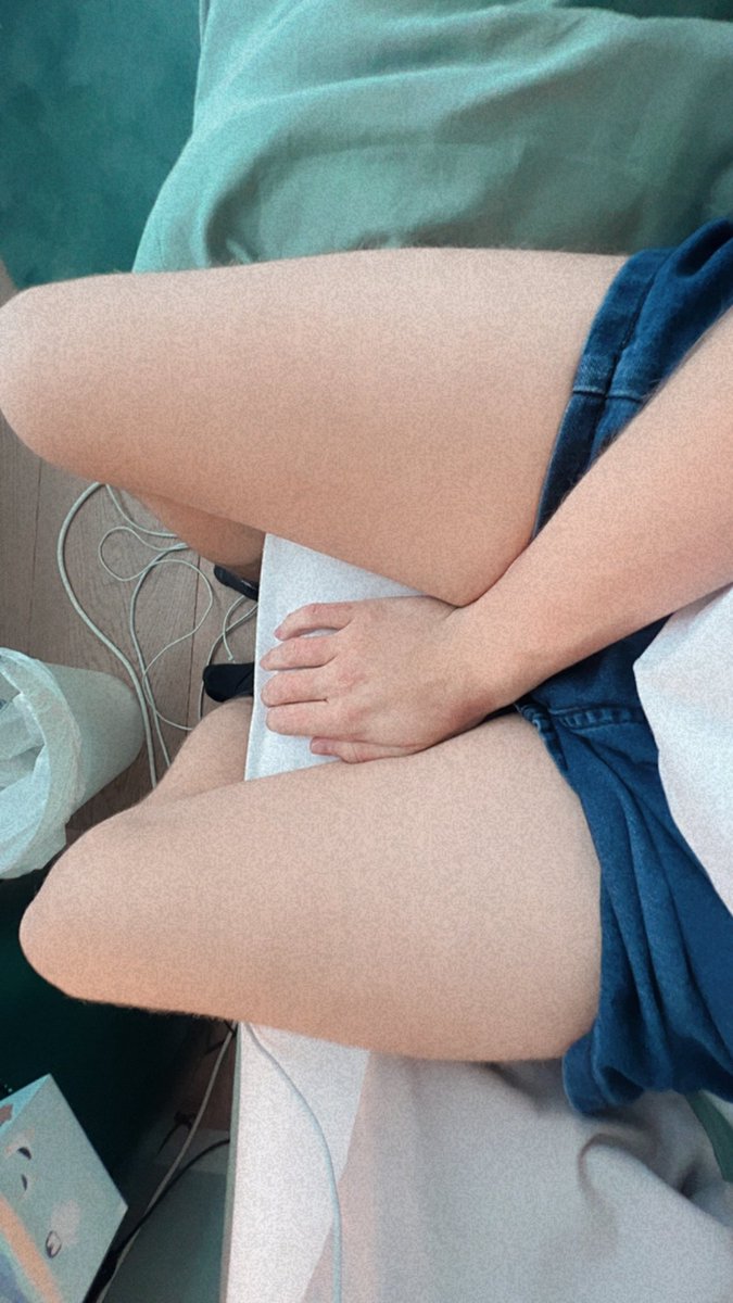 themc68's tweet photo. 👀👀👀 #thighs #twinktwt https://t.co/iiDRVT5Rg1