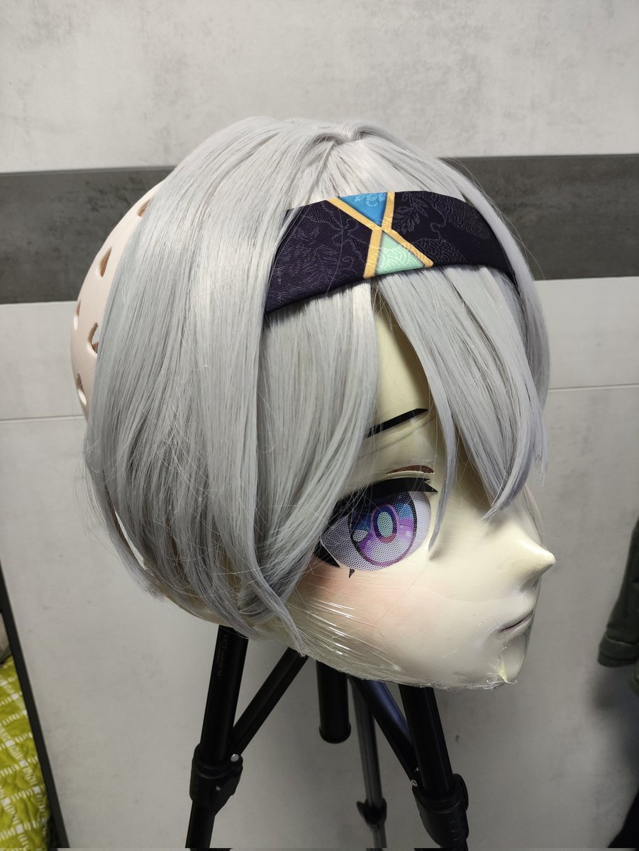 pB2bL1dD's tweet photo. 继续手搓大头，头发好难做 #kigurumi #着ぐるみ https://t.co/rUUs3Dgr7a