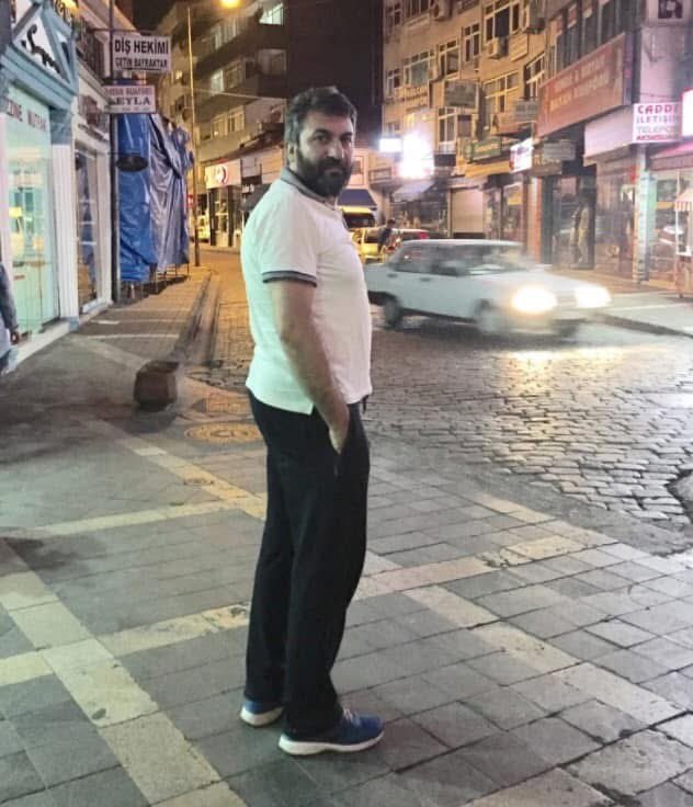 yeneryener19's tweet photo. Şairlere göre,
"Aşkı bilmek marifettir"

Ariflere göre,
"Aşka varmak marifettir"

Velilere göre,
"Aşkla yanmak marifettir"

Bana göre
“Aşk yoksa yaşamayada gerek yok” https://t.co/hZGgnaumWp