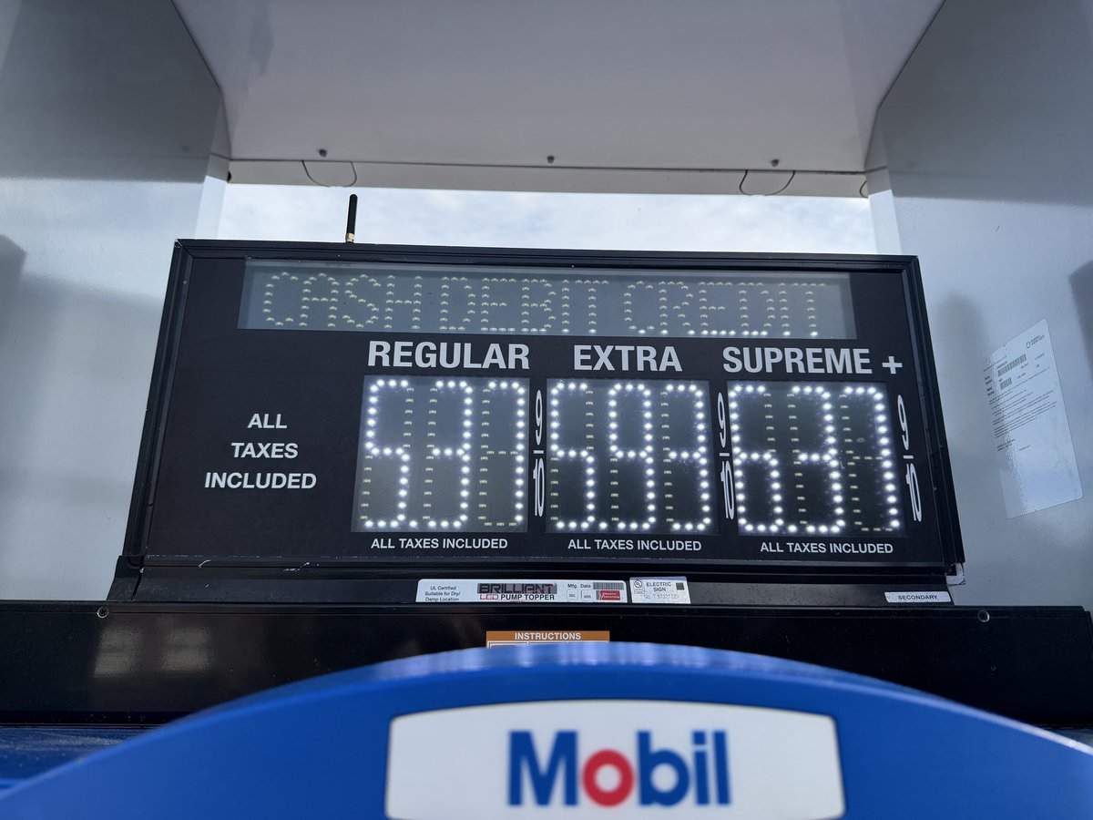 TimMattison's tweet photo. Did gas prices come down on day 1? Is he technically correct because he didn’t say they’d stay down? https://t.co/wLWOAa1dmx