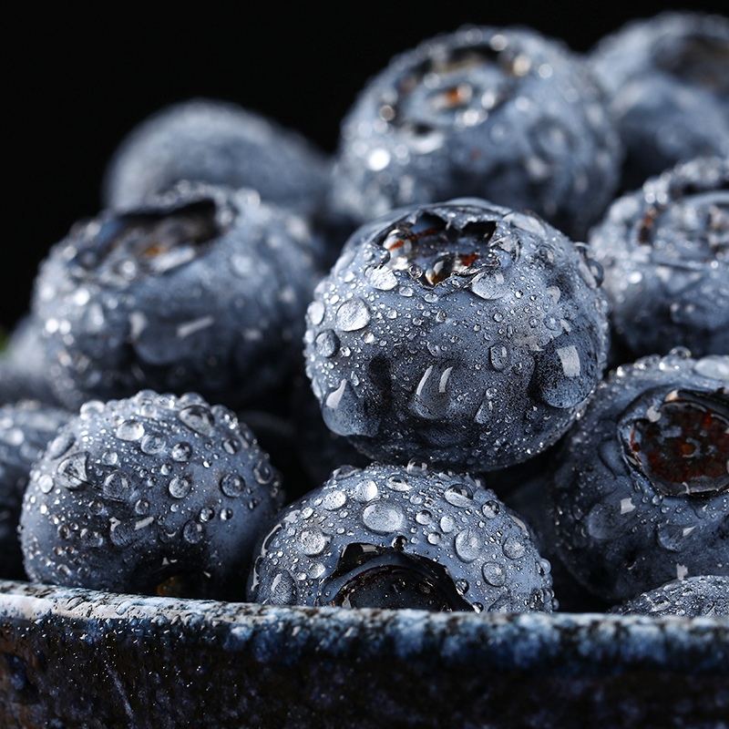 linDaPrask's tweet photo. Just tested @FreshHarvest’s organic wild blueberries—plump, tangy-sweet, zero mushy bits! Perfect for morning oats or straight snacking https://t.co/kcs1se9XTz