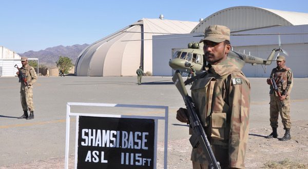 frontier_files's tweet photo. An oil tanker allegedly supplying fuel to the Shamsi Air Base was reportedly seized and set on fire by unidentified individuals in the Basima area of Washuk, Balochistan.

#Washuk #Balochistan #Basima #ShamsiAirBase #BreakingNews https://t.co/2iHnK5eP17