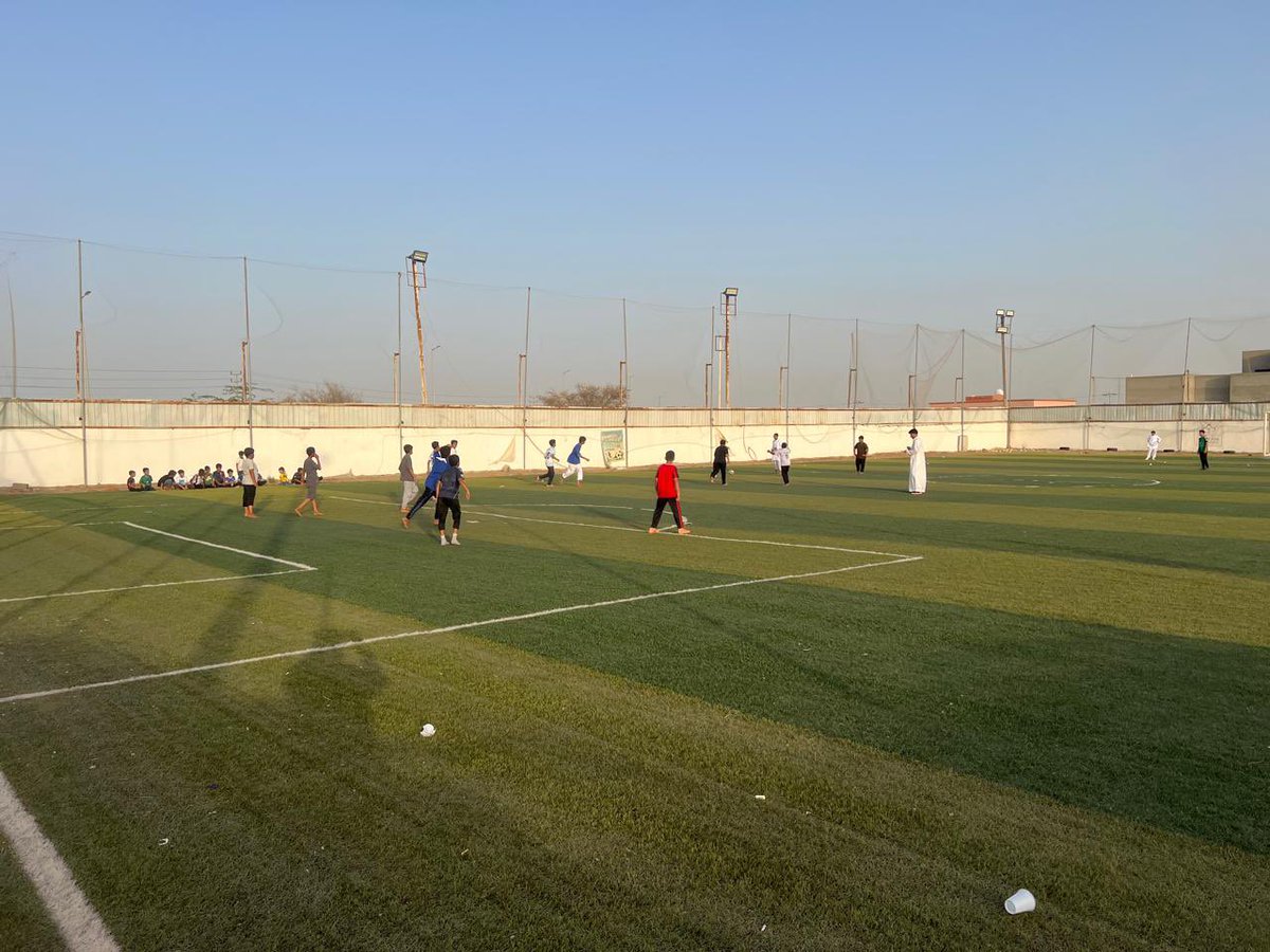 godaid_t's tweet photo. في اليوم الخامس من ذوالحجة ١٤٤٧هـ  أسدل الستار بنهاية برنامج ( رياض المعالي الصيفي  ) لطلاب المرحلتين الابتدائية والمتوسطة بمقر مركز النشاط بالجمعية حيث تجاوز عدد المشاركين طيلة مدة البرنامج  ( ٤٩٠ )  طالباً .
 وقضى الطلبه أجواء ممتعه من خلال الإستمتاع بالألعاب الرياضية المختلفة https://t.co/tB41p9oKwF