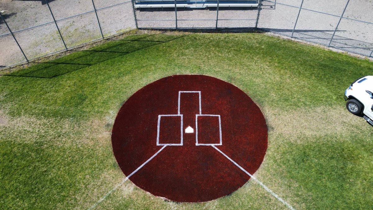 ColeFlick21's tweet photo. Another day another field. Back to Monticello for work on their JV field. @baseballmonti great guys, good luck at sections! @MSHSBCA https://t.co/6LOdfJtmKs
