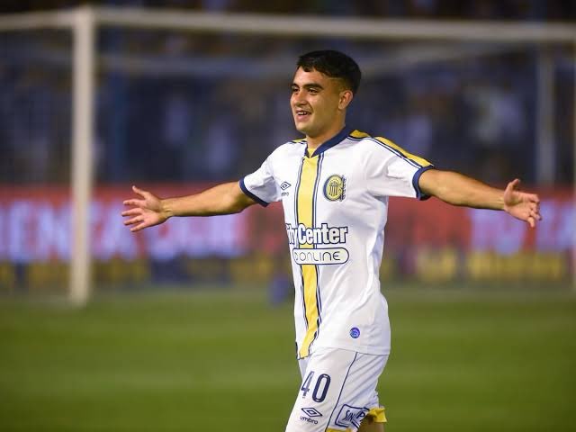 ROSARIO ⭐️⭐⭐⭐⭐⭐⭐️⭐ tweet media