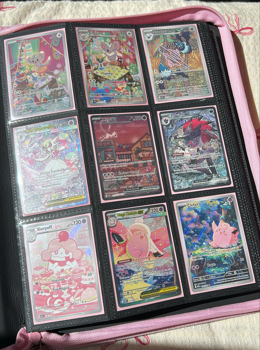 beewitched_shop's tweet photo. um pokémon mais legal sendo que a diancie é literalmente uma pokémon lendária maravilhosa incrível princesa realmente seria melhor ela ter escolhido o charizard!!! 

pq q qualquer coisa que mulher goste não é boa o suficiente pra essas pessoas?? 

viva nos mulheres fãs de pokemons lindinhas que nem a gente!!!