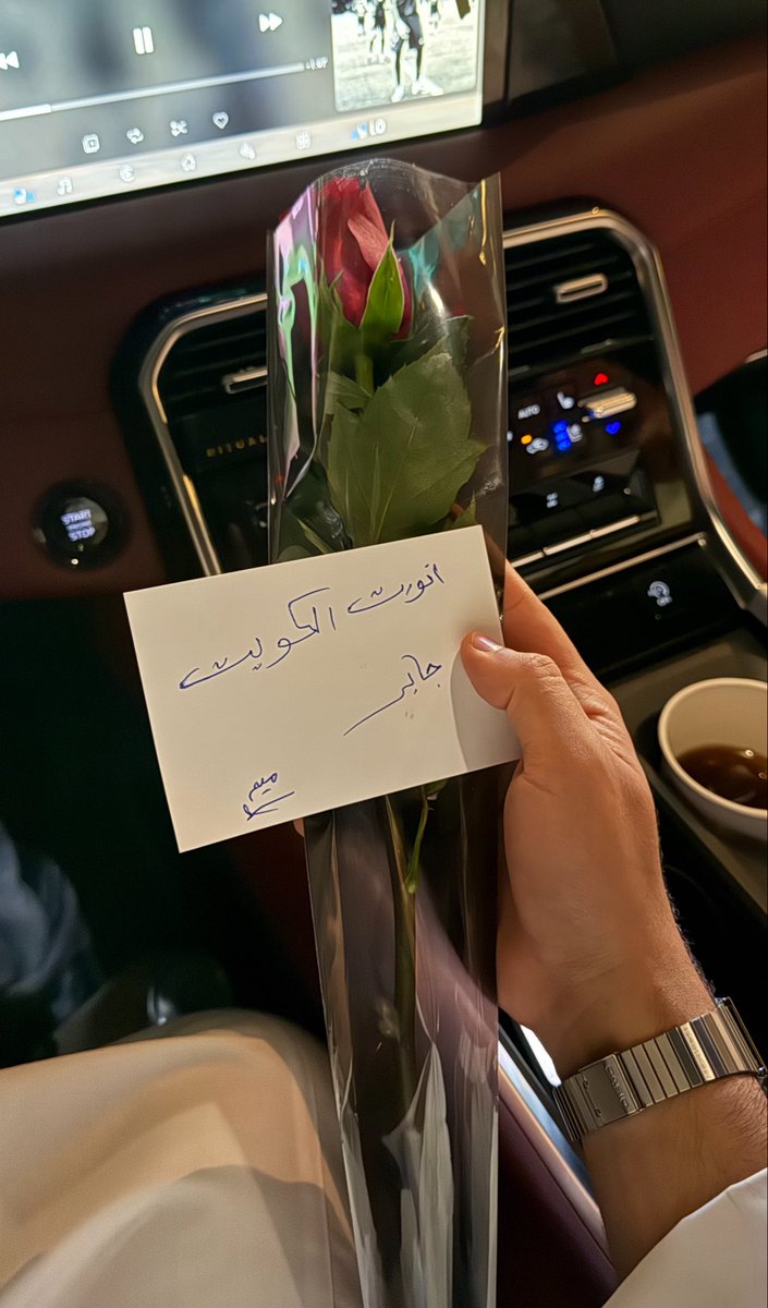 u7ilv's tweet photo. ويـــن
 ابهرب منك و أنت 
العابر إللي صار غالي 

مرّني 
معجب و خلاّني 
من أكبر معجبينه 

١٢:٤٢ص https://t.co/toqeZO5fEA