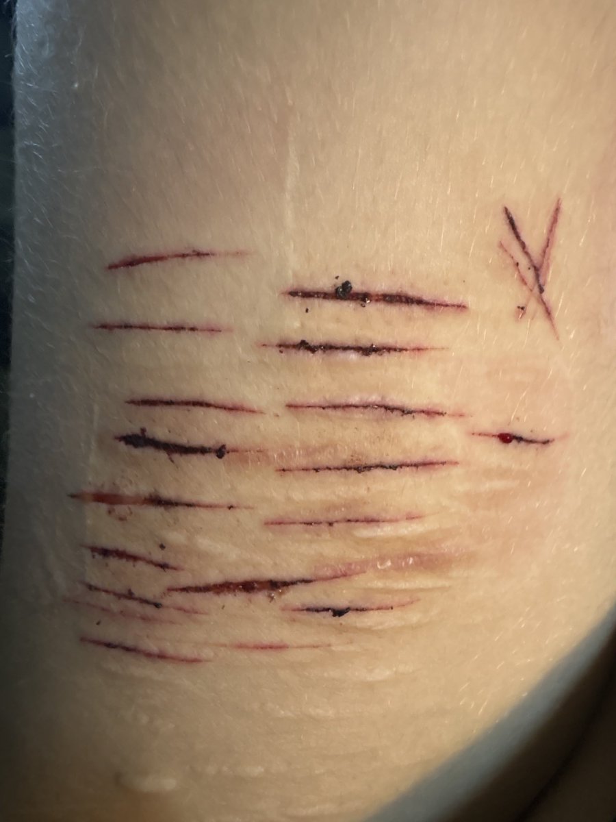 xgodxmachinex's tweet photo. Ehhh not real all sfx https://t.co/GcpvZ4Ln0T